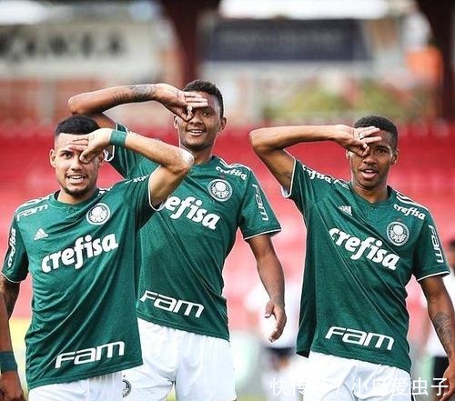 但路跑的自 但路跑的自