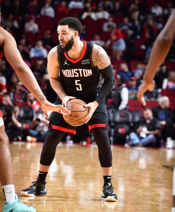 相比之下 相比之下