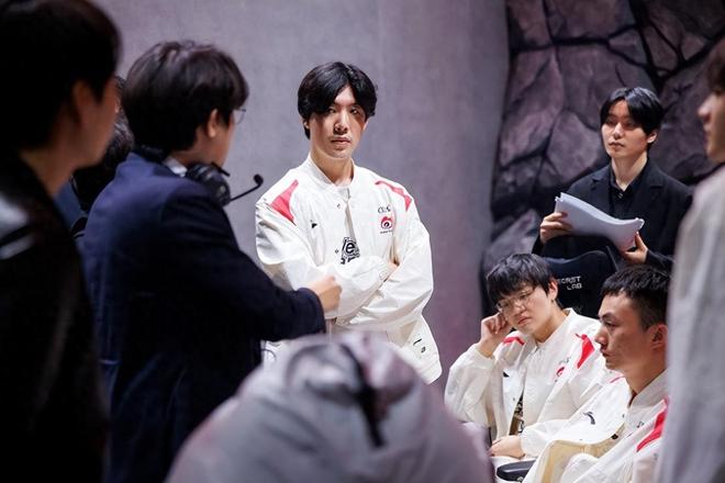 线阿德巴约 线阿德巴约